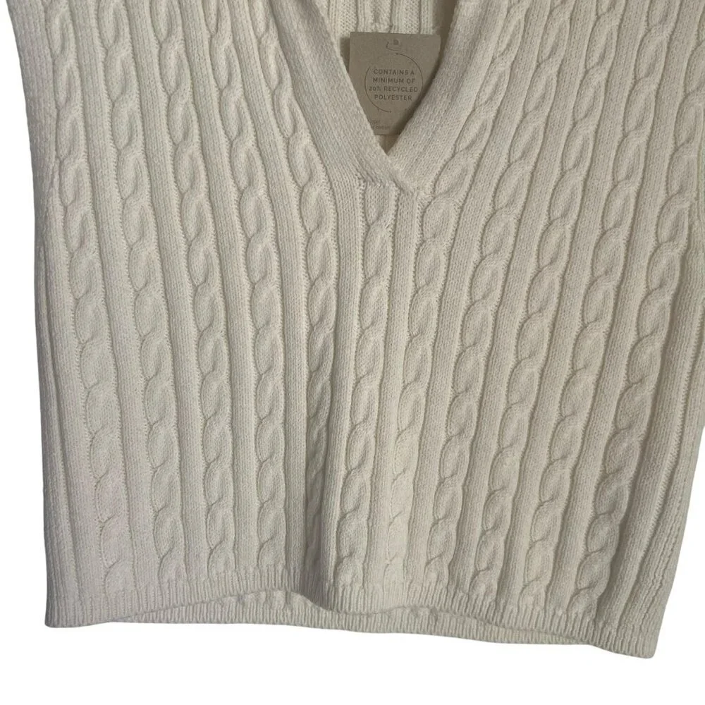 Happily Grey Womens Size M - Cropped Cable Knit Sleeveless Sweater Vest - Picture 5 of 6